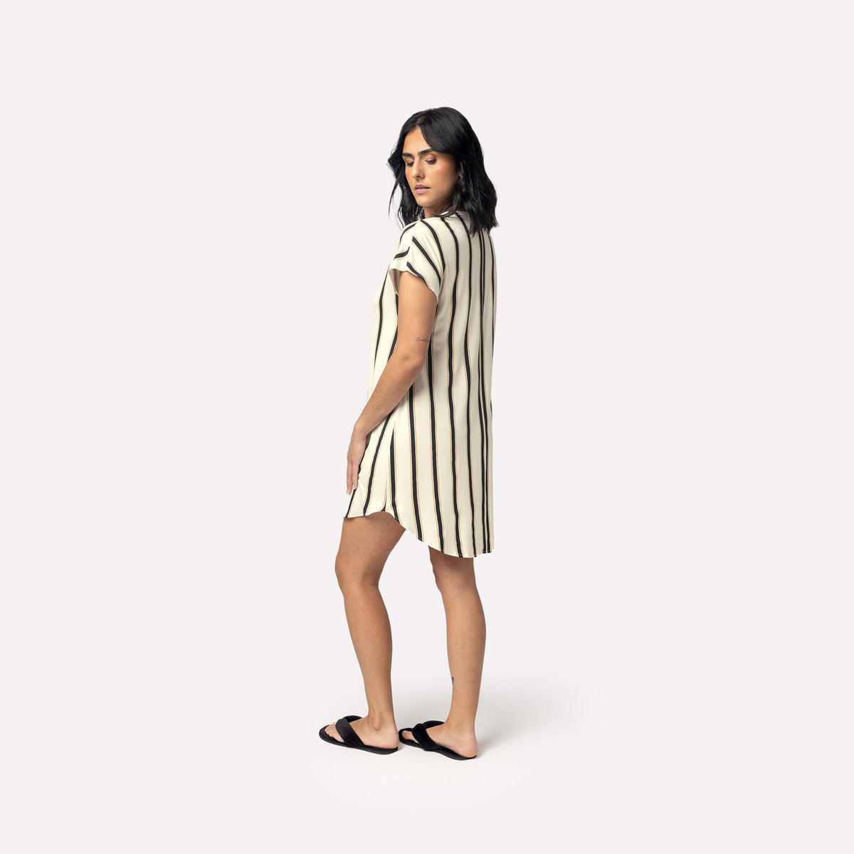 Camisão Feminino Curto Lines