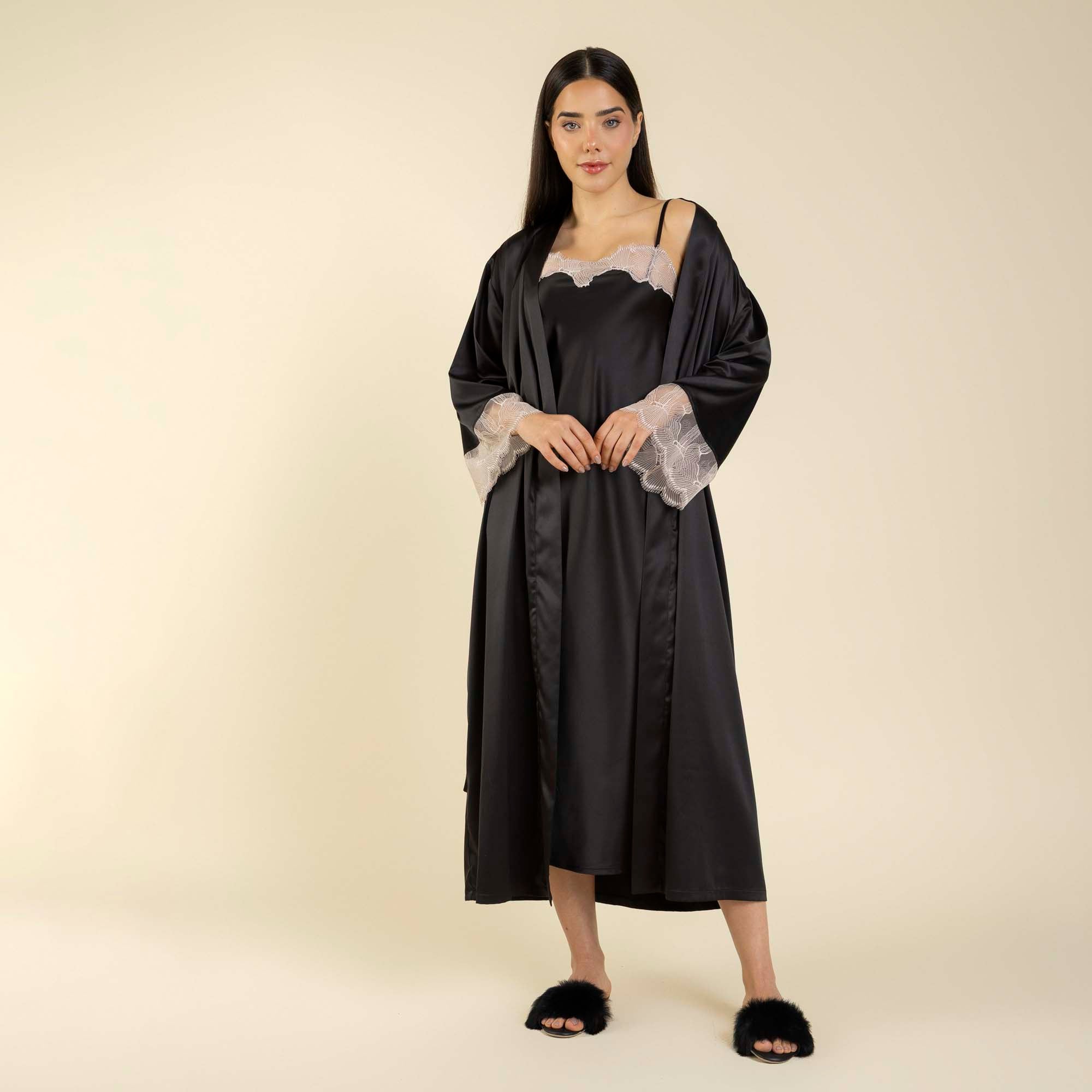 Camisola Midi de Alça Cetim Dull Preto com Renda
