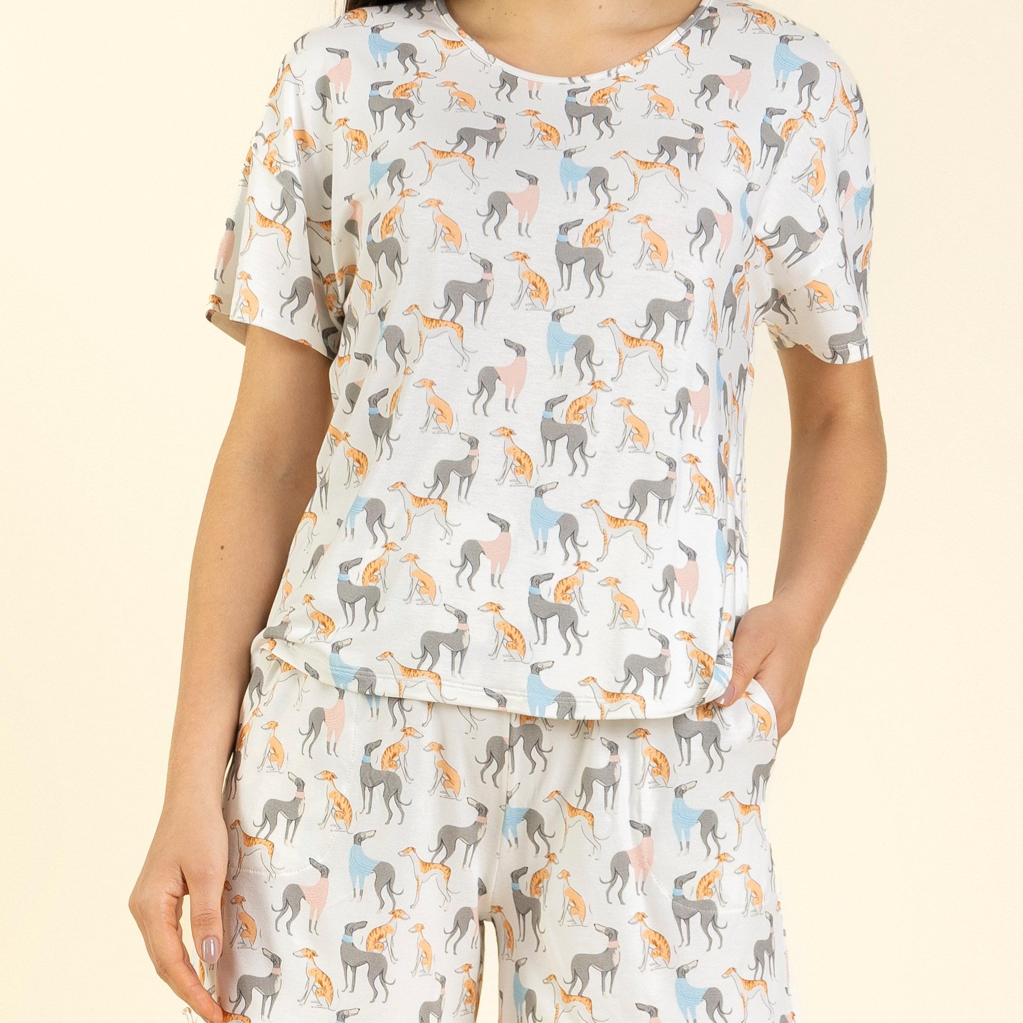 Pijama Feminino Curto Branco Greyhound
