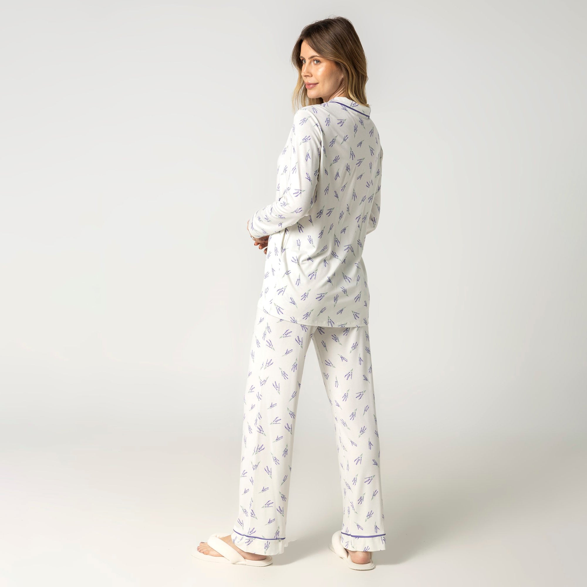 Pijama Feminino Aberto Branco Lavanda