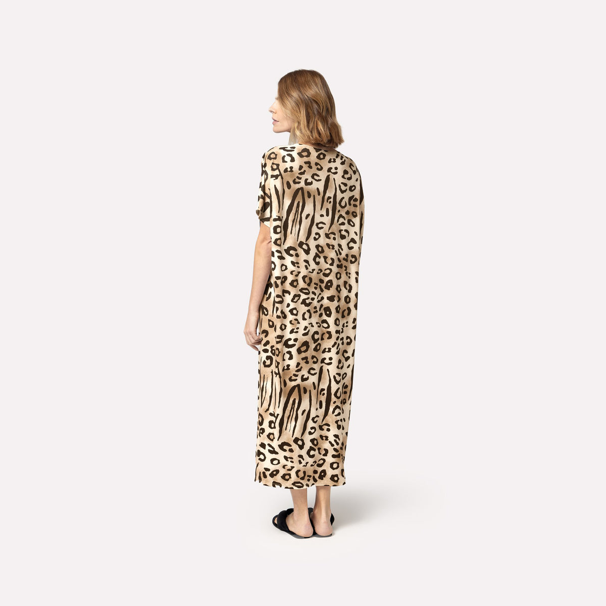 Kaftan Feminino Midi Animal Print com Fenda