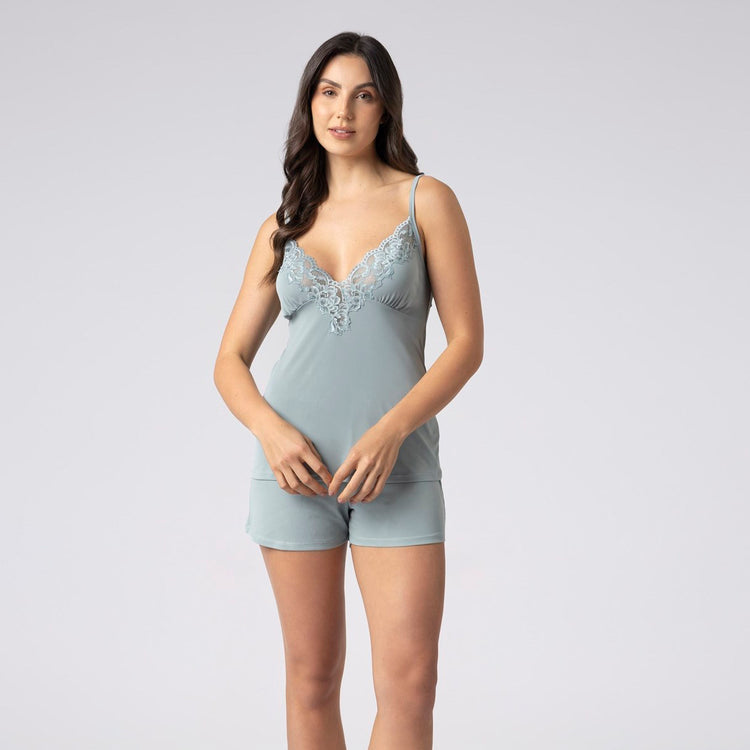 Short Doll de Alça Fina Verde Alecrim com Renda