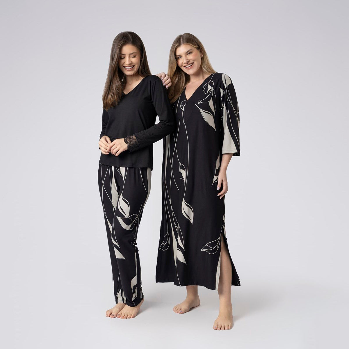 Pijama Feminino Longo Preto e Rongeant Flower