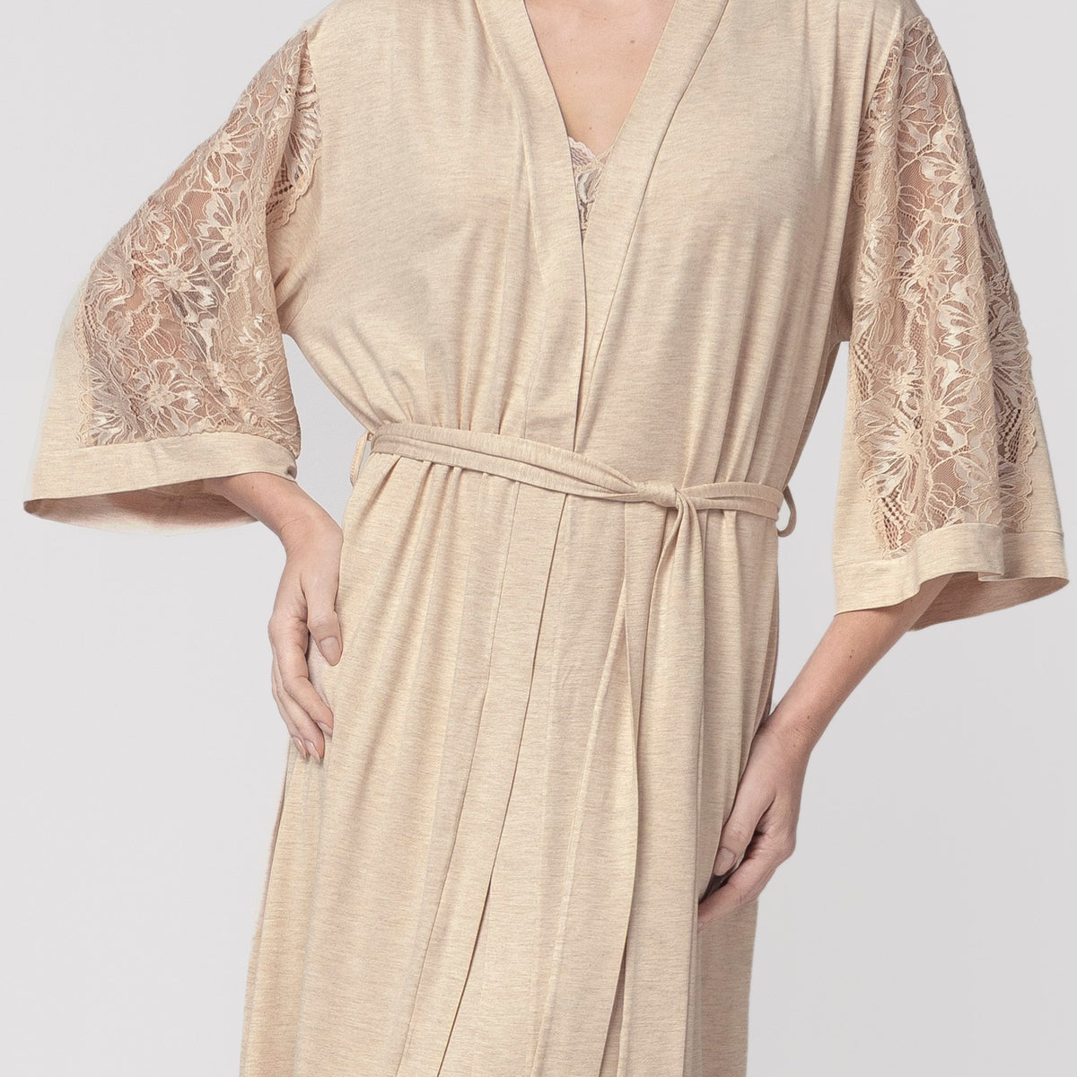 Robe Feminino Midi Bege com Renda