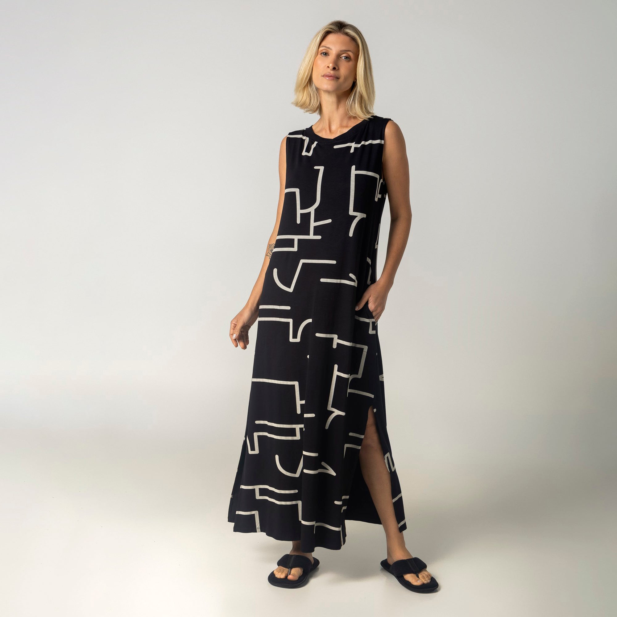 Camisola Longa Modernique Preto