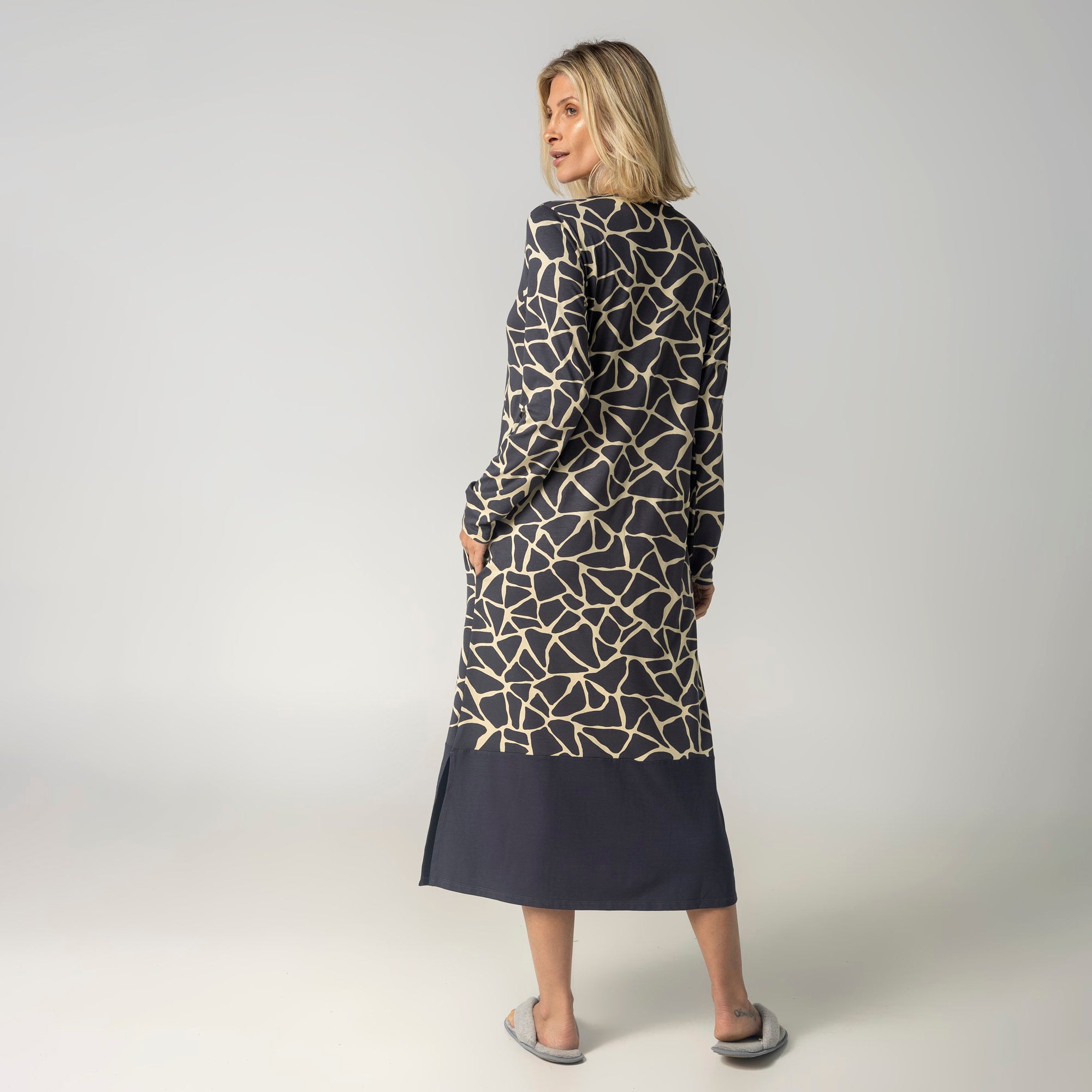 Camisão Feminino Midi Chumbo Turtle