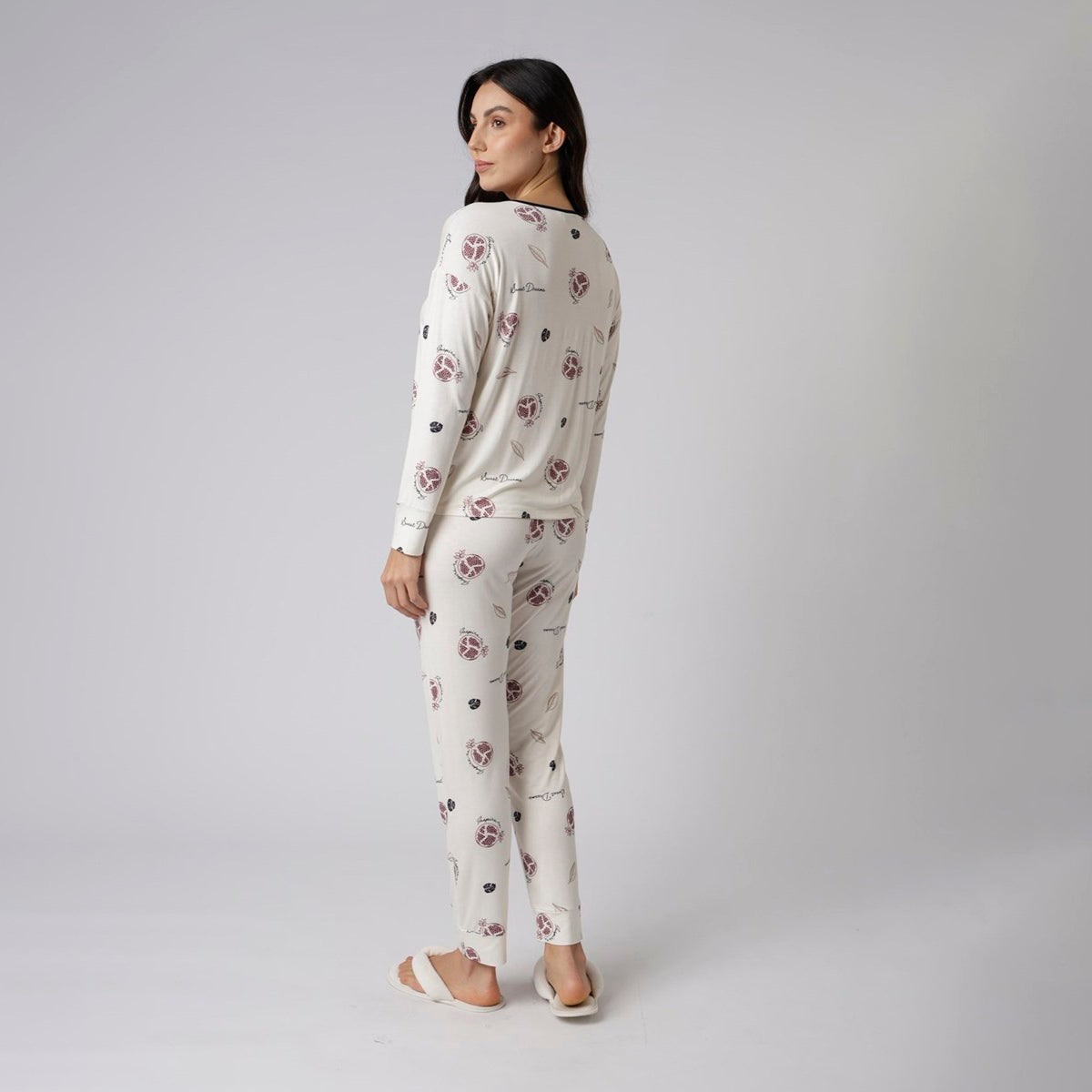 Pijama Feminino Longo Romã