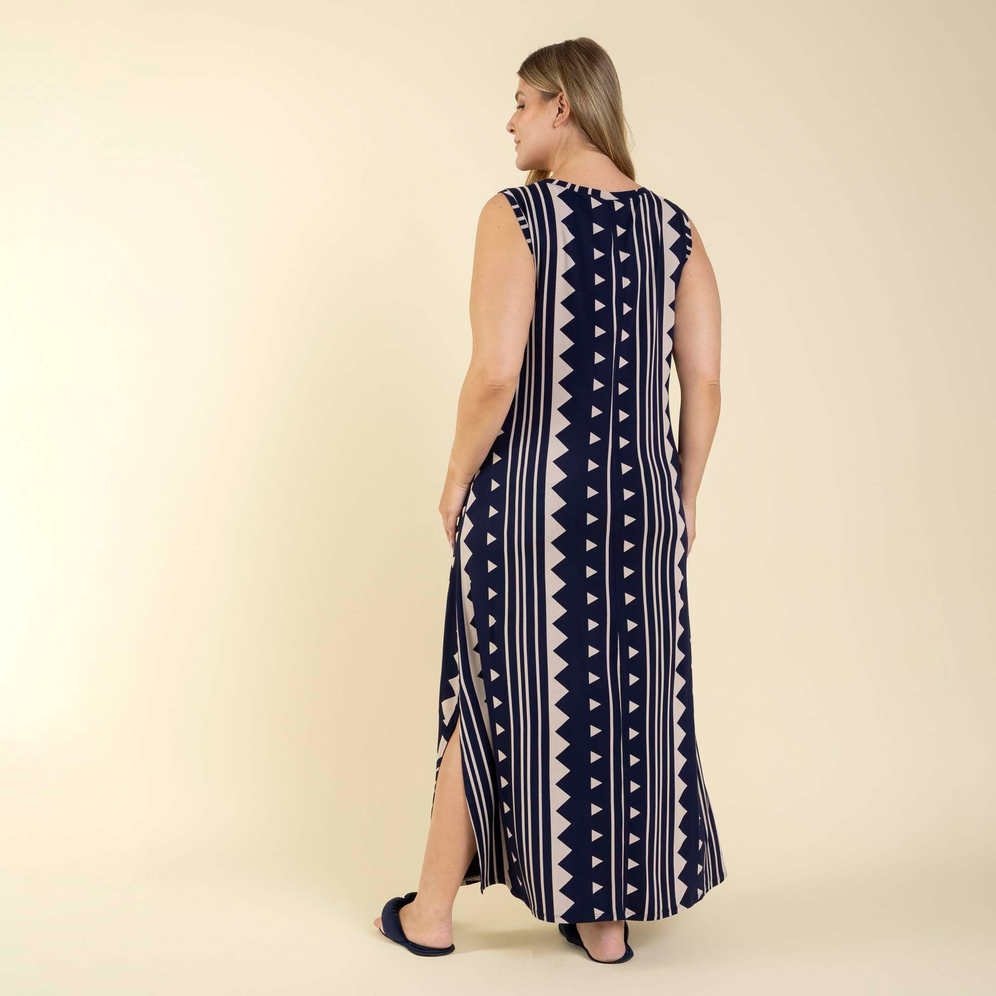 Camisola Longa Regata Plus Size Geometric Marinho