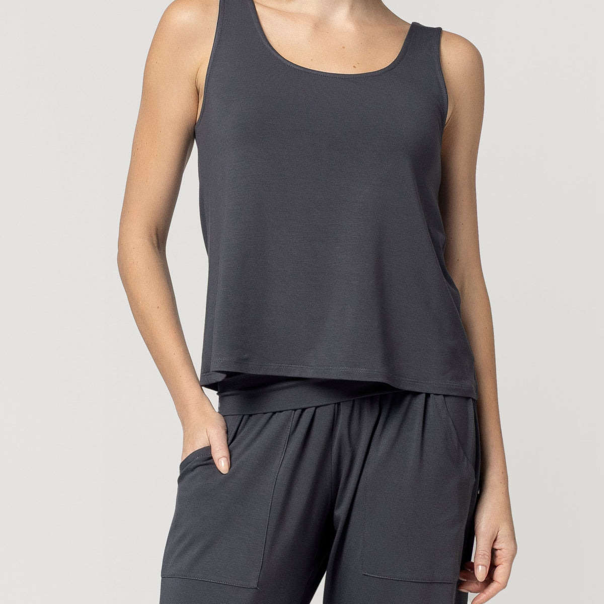 Conjunto Regata Balance Cinza Grafite com Bolso
