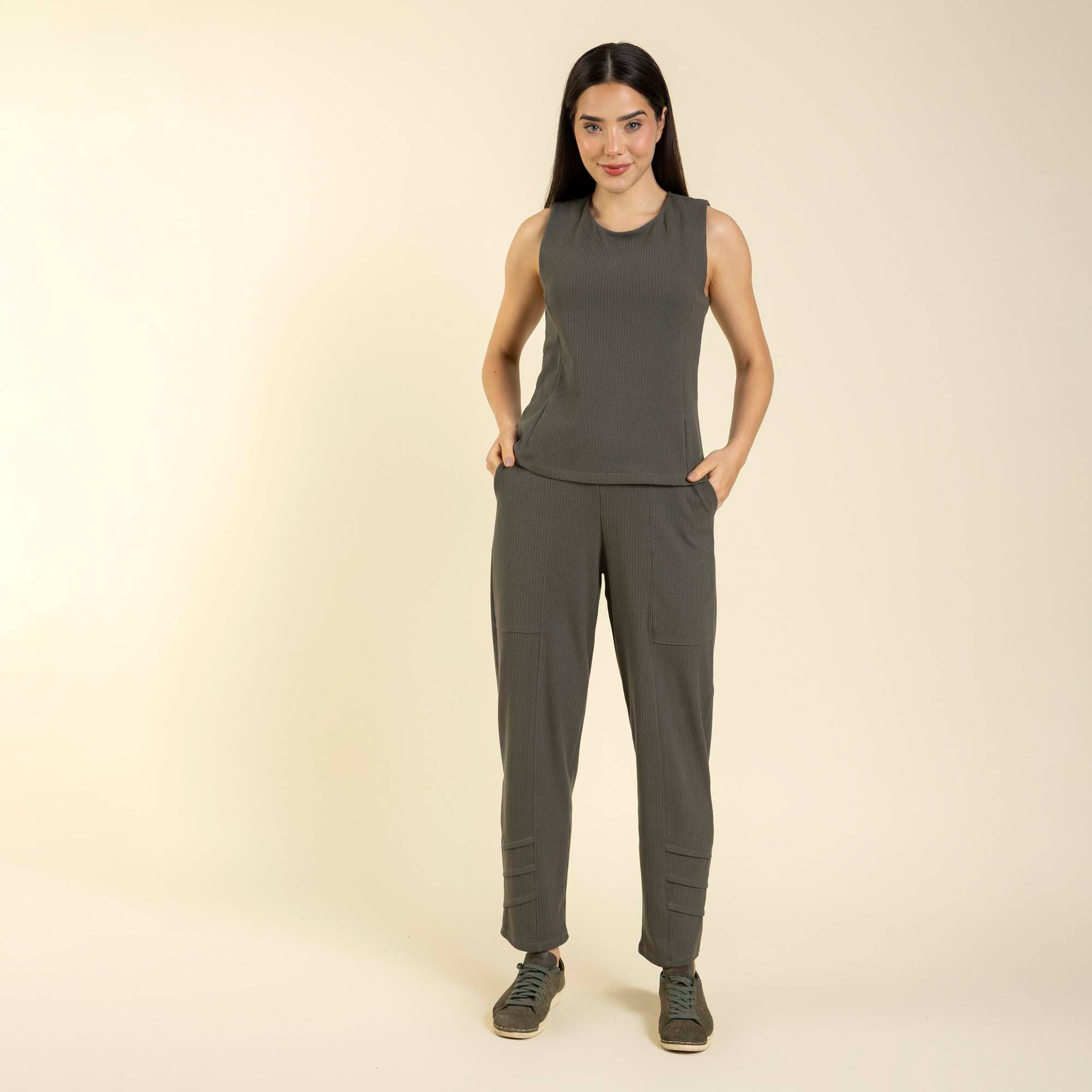 Conjunto Feminino Piquet Canelado Verde Militar