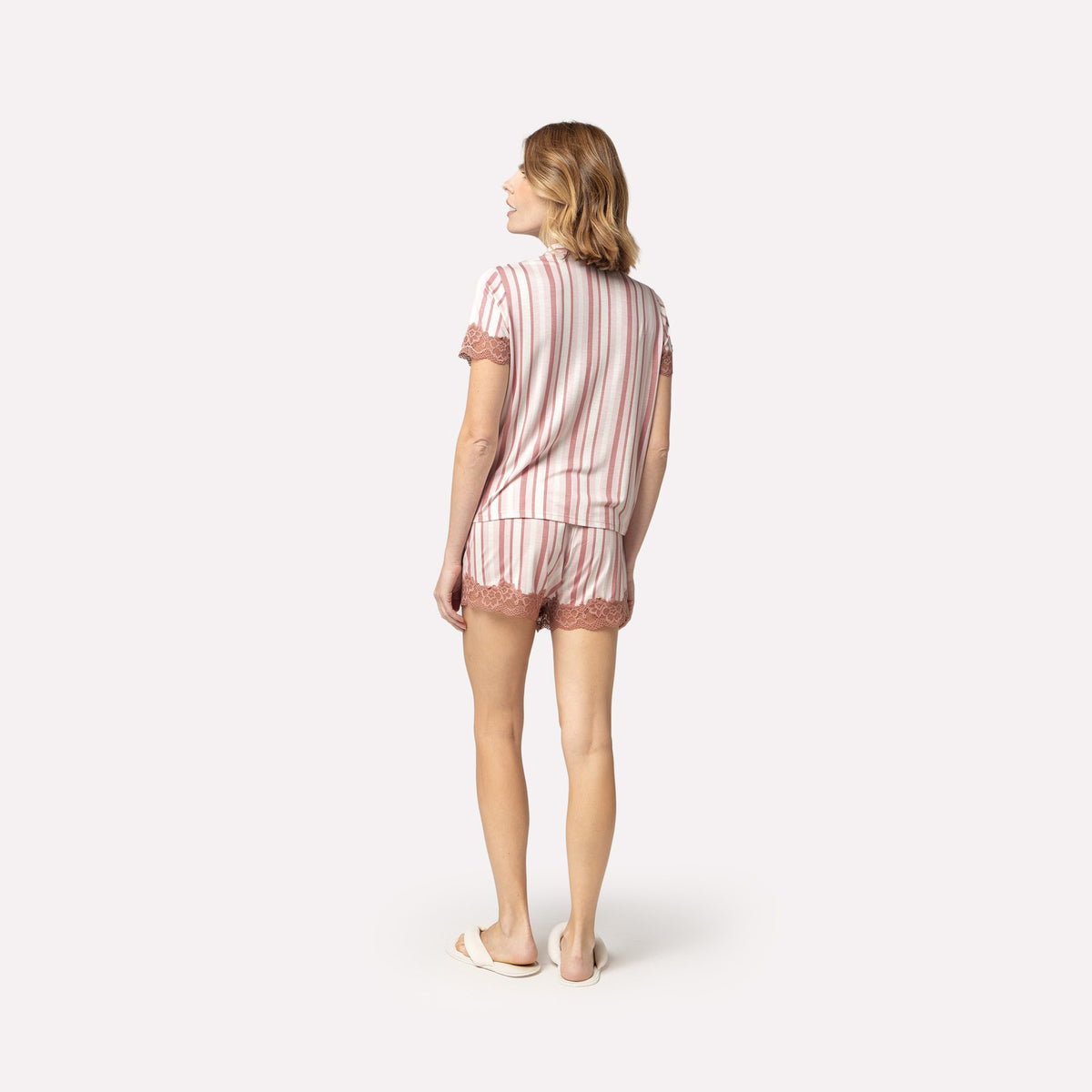 Pijama Feminino Curto Aberto Listrado Rosa com Renda