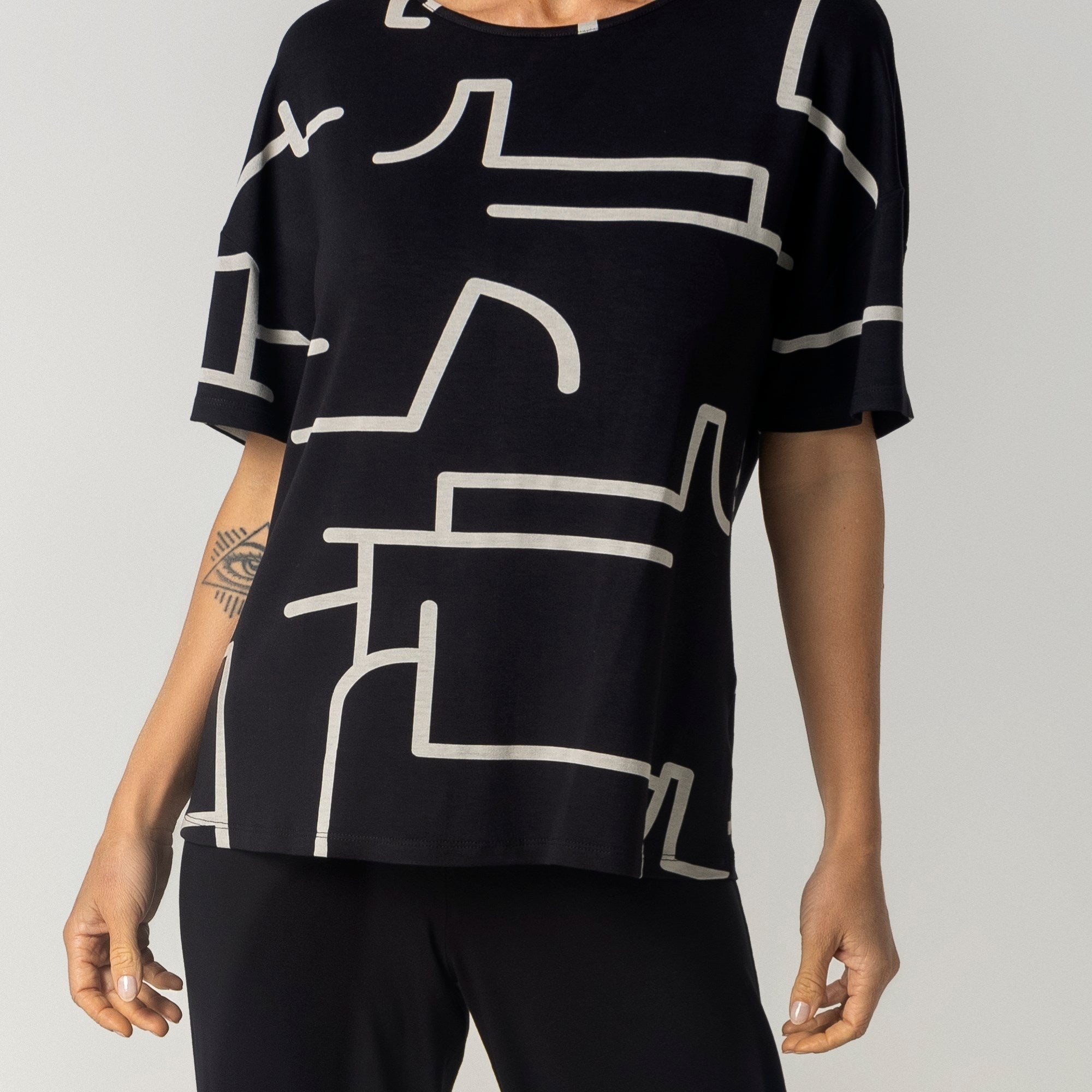Pijama Feminino Capri Modernique Preto