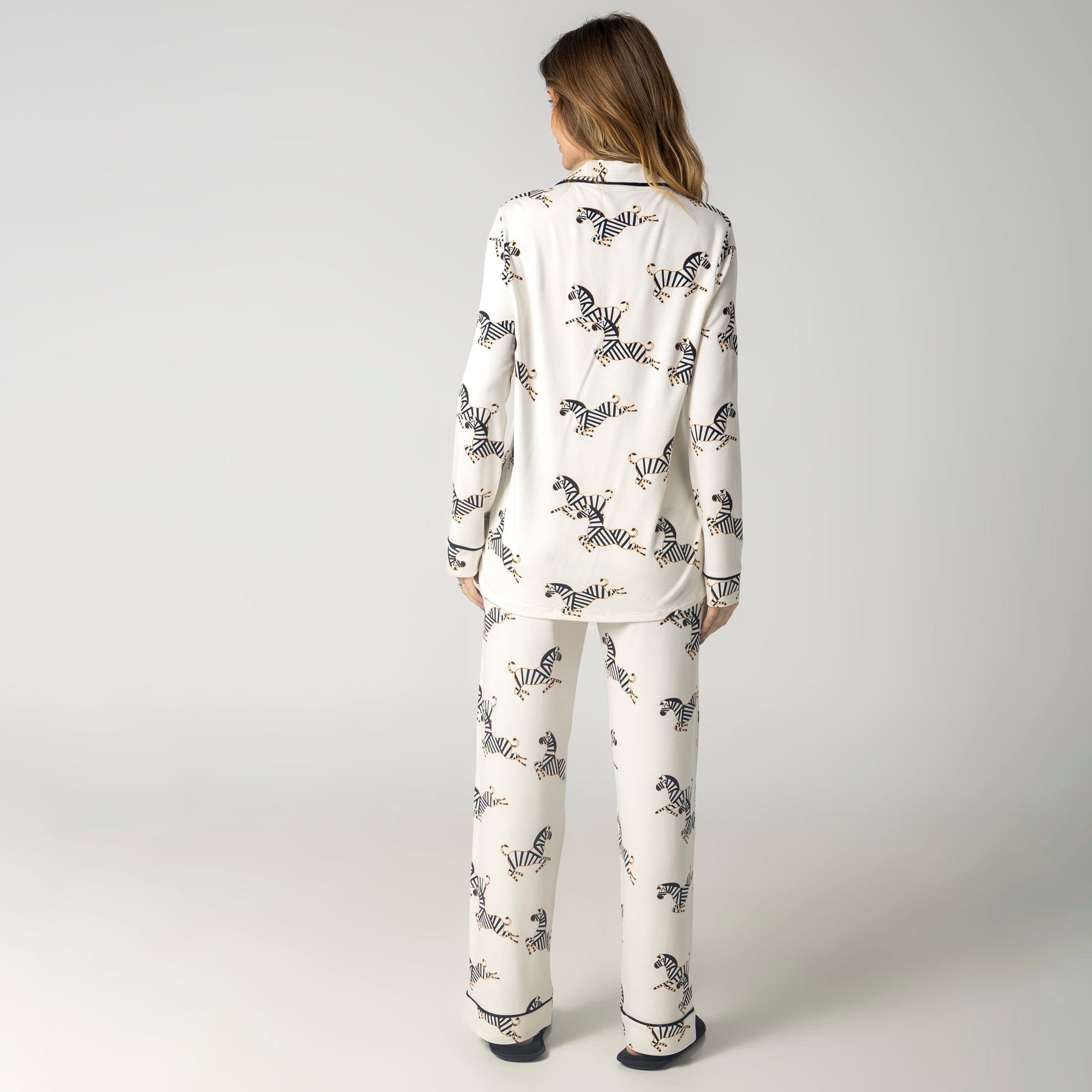 Pijama Feminino Longo Aberto Zebra