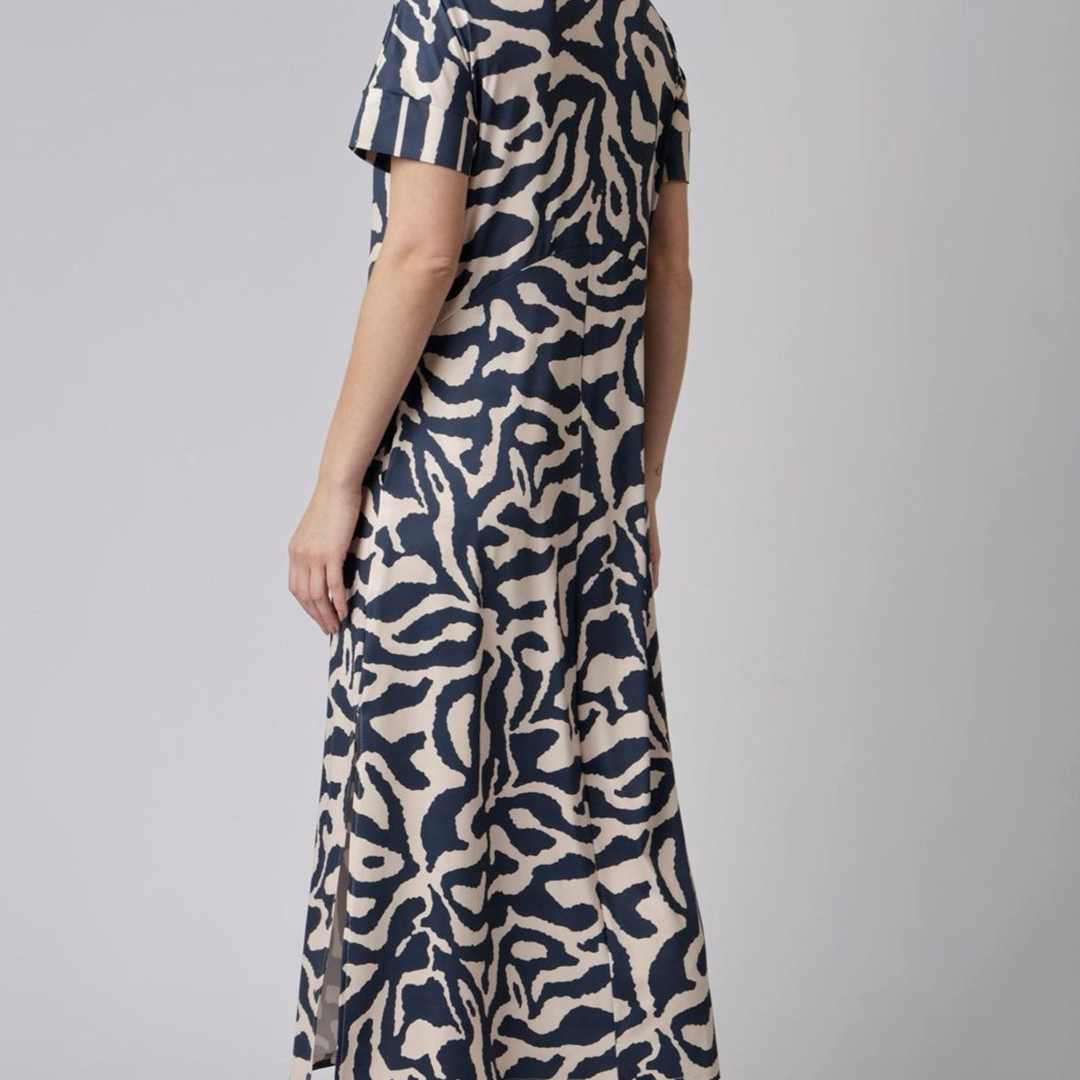 Kaftan Feminino Midi Marinho Orgânico
