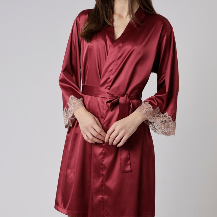 Robe Feminino Curto Bordô