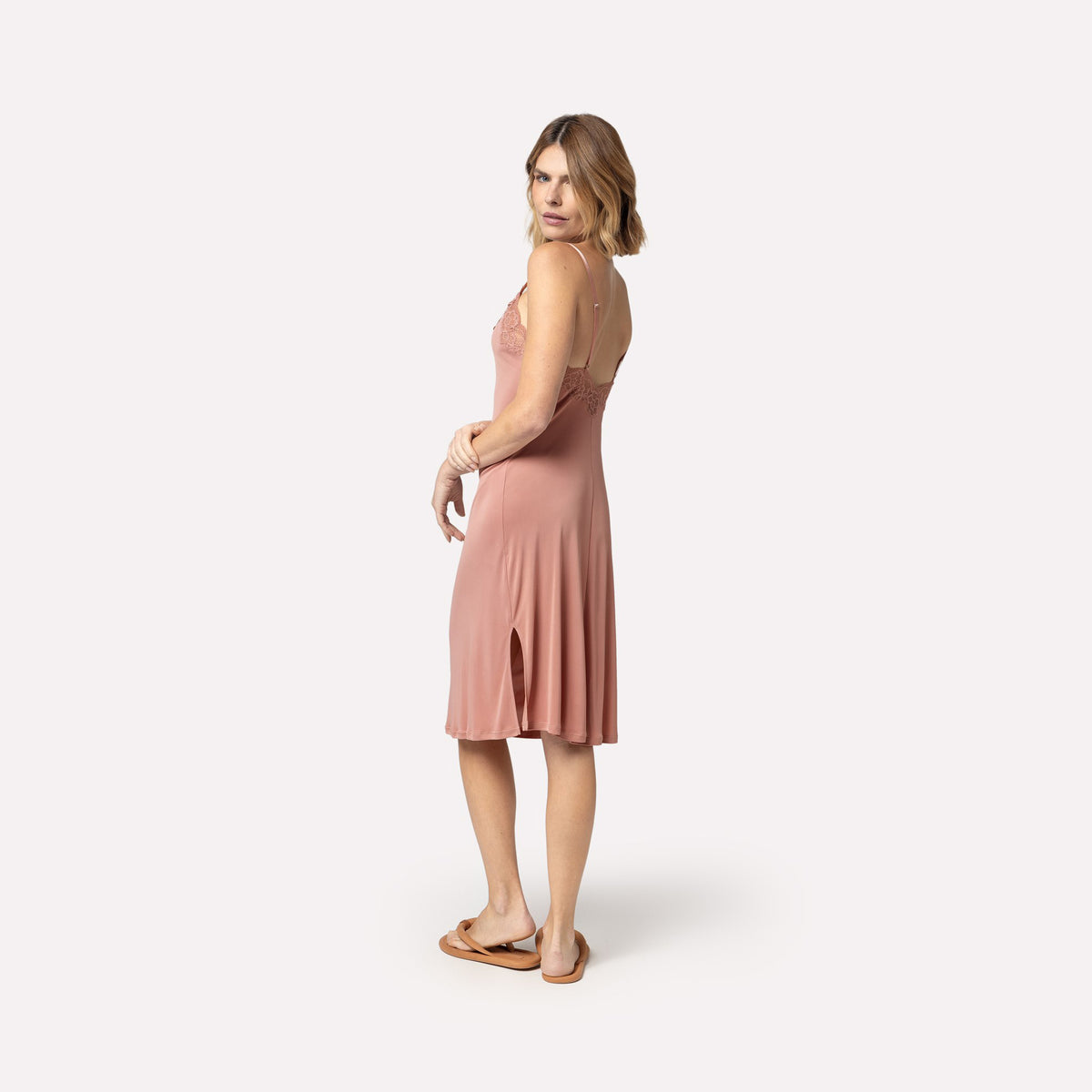 Camisola Midi de Alça Rosa Princess com Renda