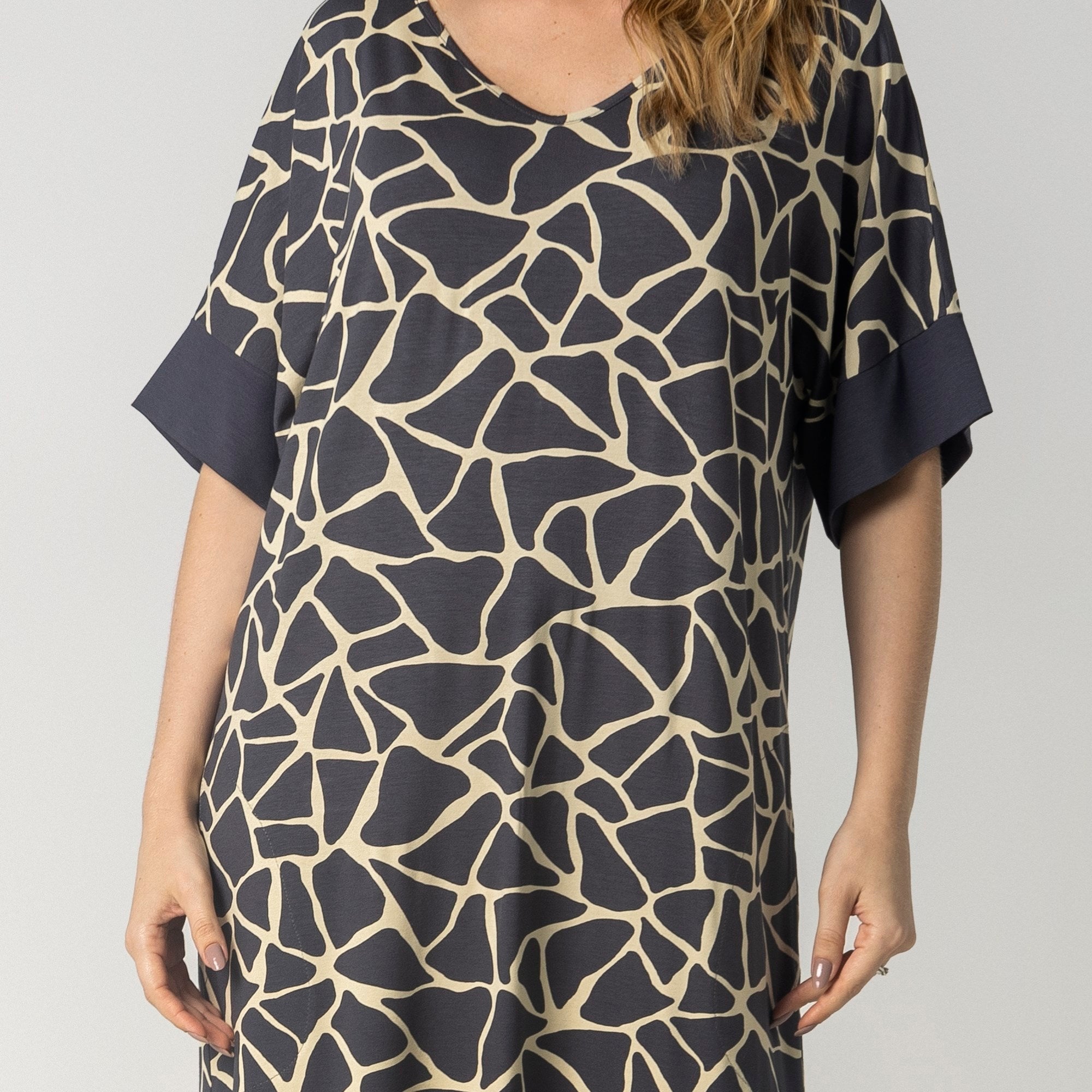 Kaftan Feminino Longo Chumbo Turtle