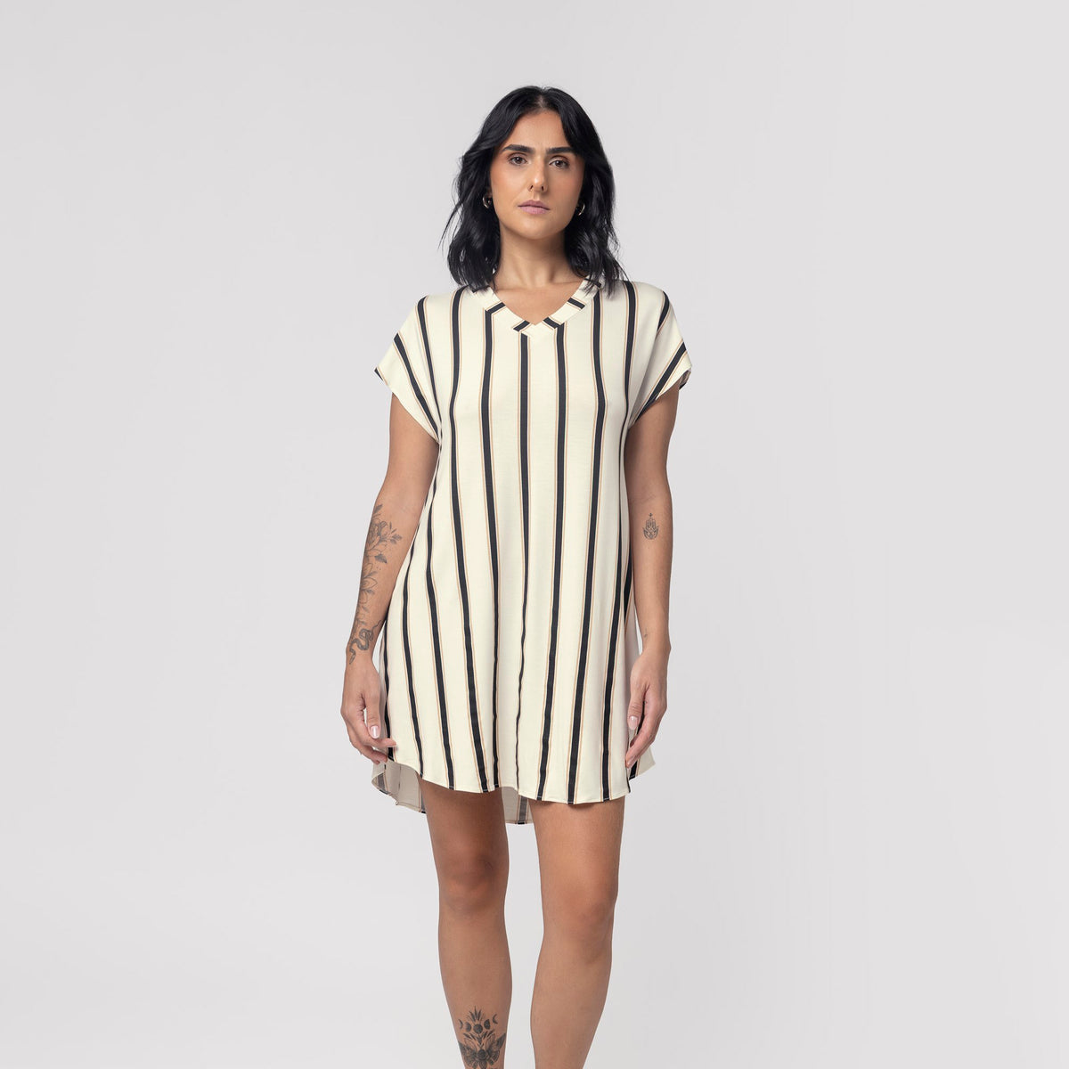 Camisão Feminino Curto Lines