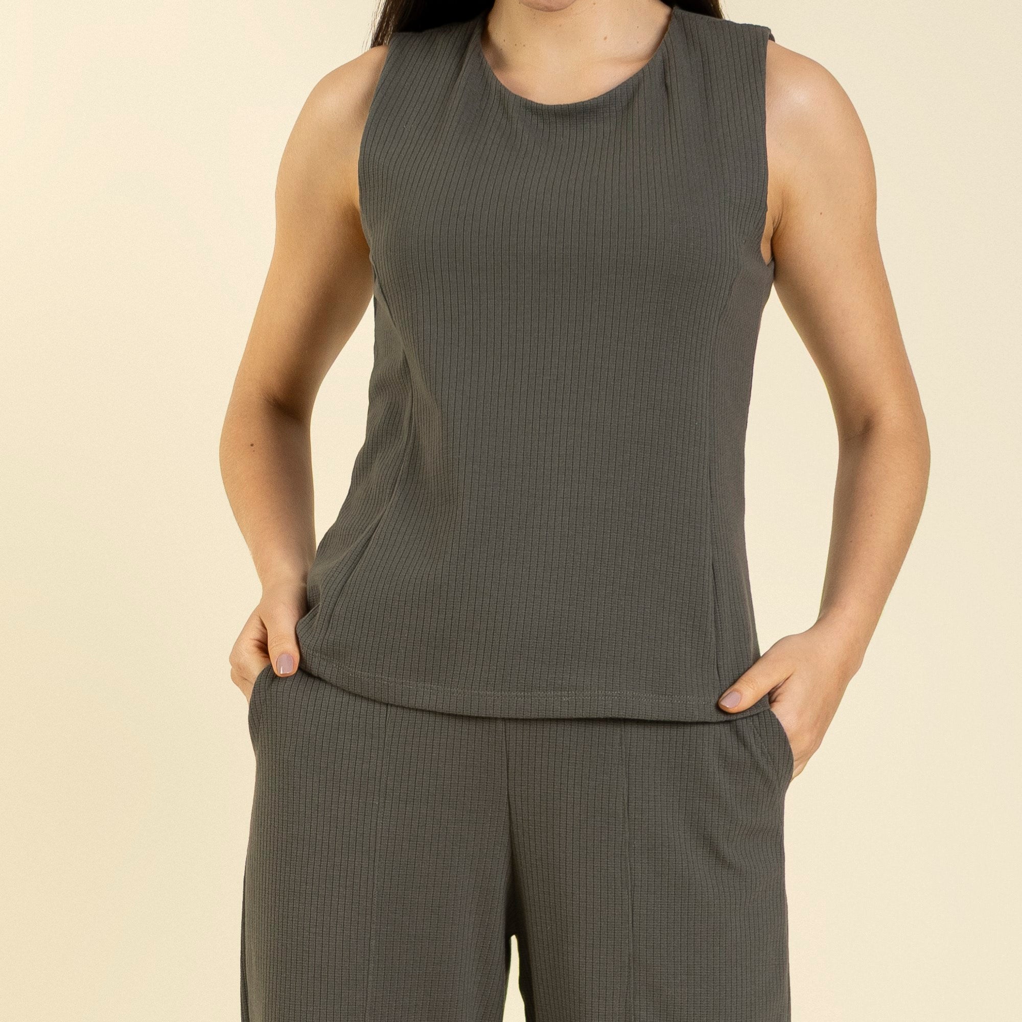 Conjunto Feminino Piquet Canelado Verde Militar