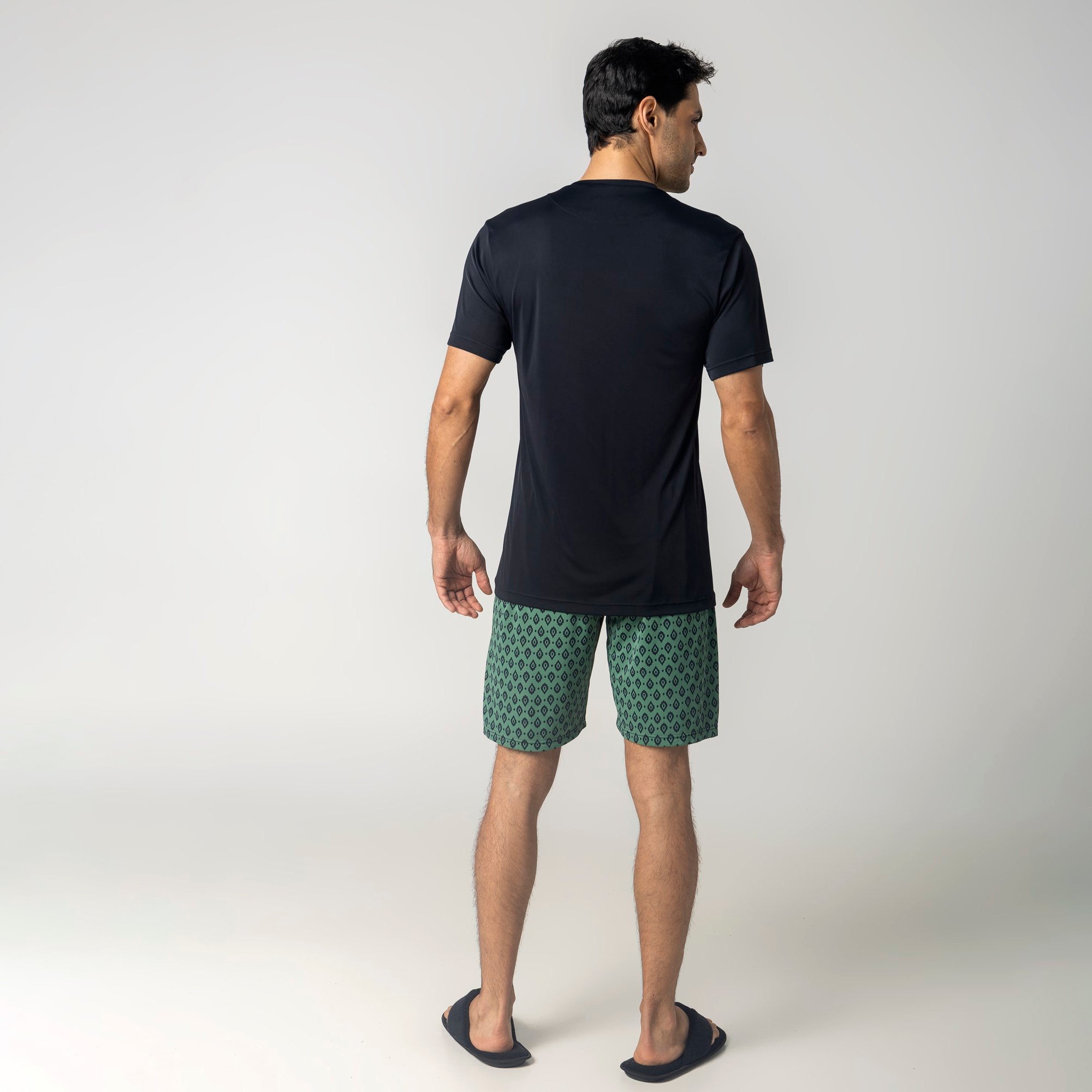 Pijama Masculino Curto Étnico Verde e Preto