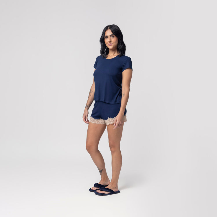 Pijama Feminino Curto Marinho com Renda