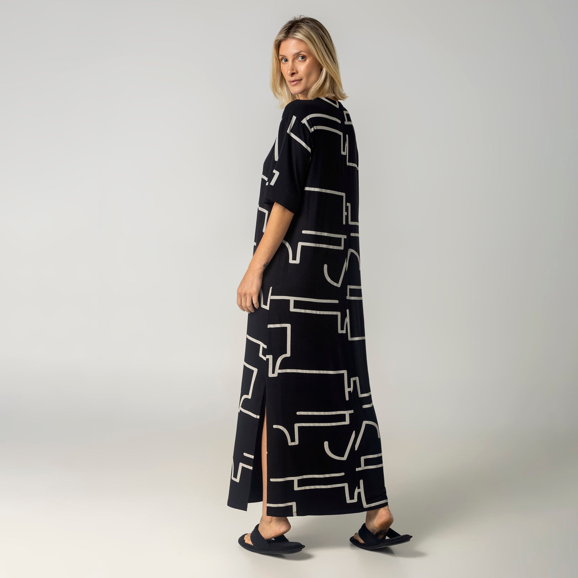 Kaftan Feminino Longo Modernique Preto