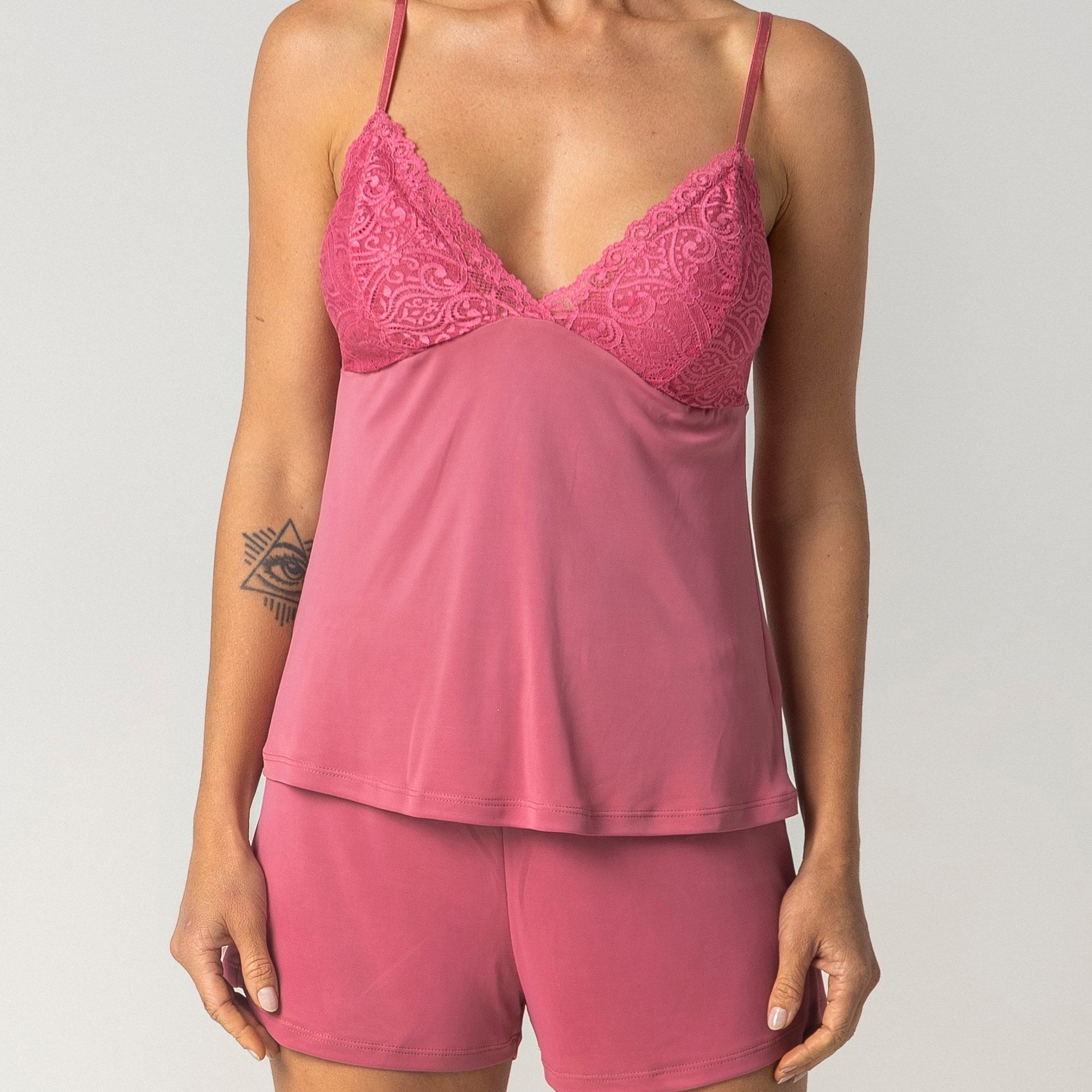 Short Doll de Alça Rosa Sandia com Renda