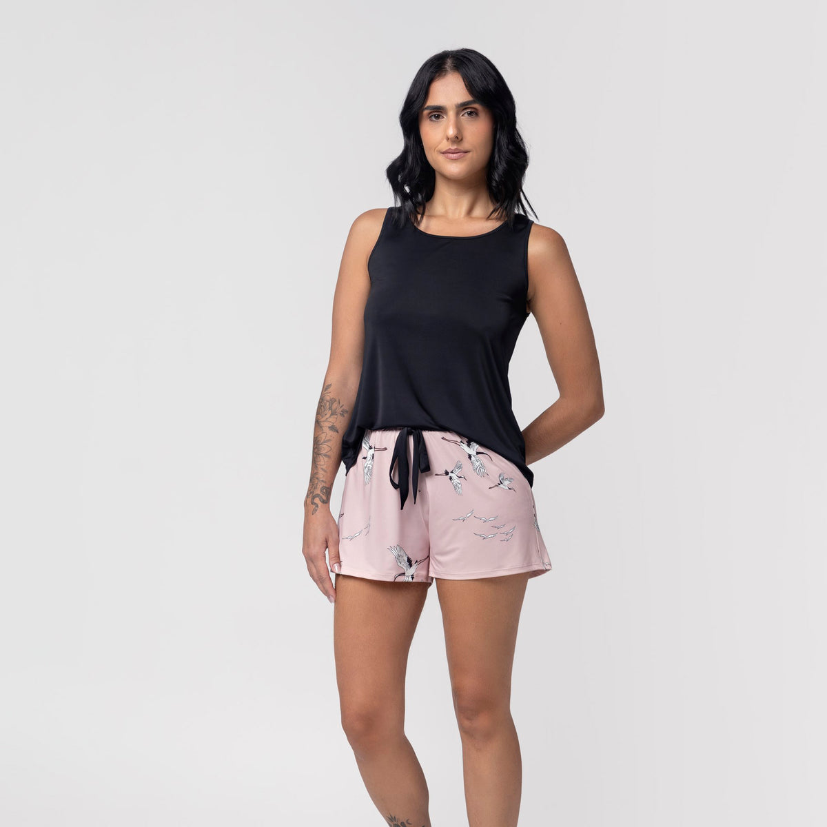 Short Doll Regata Rosa Heron com Preto