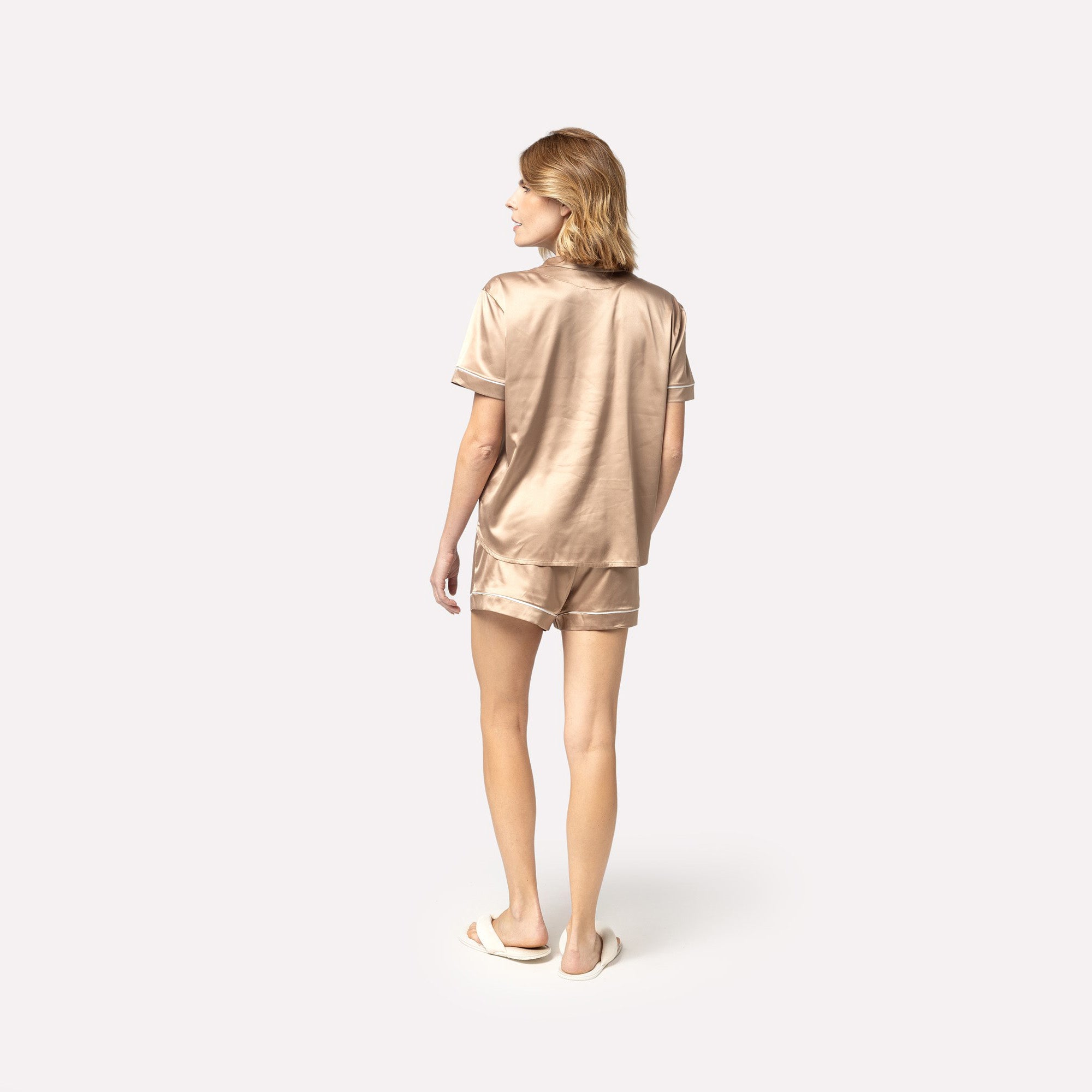 Pijama Feminino Curto Aberto Cetim Bege Maltine